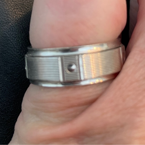 Spinner ring - Picture 2 of 2